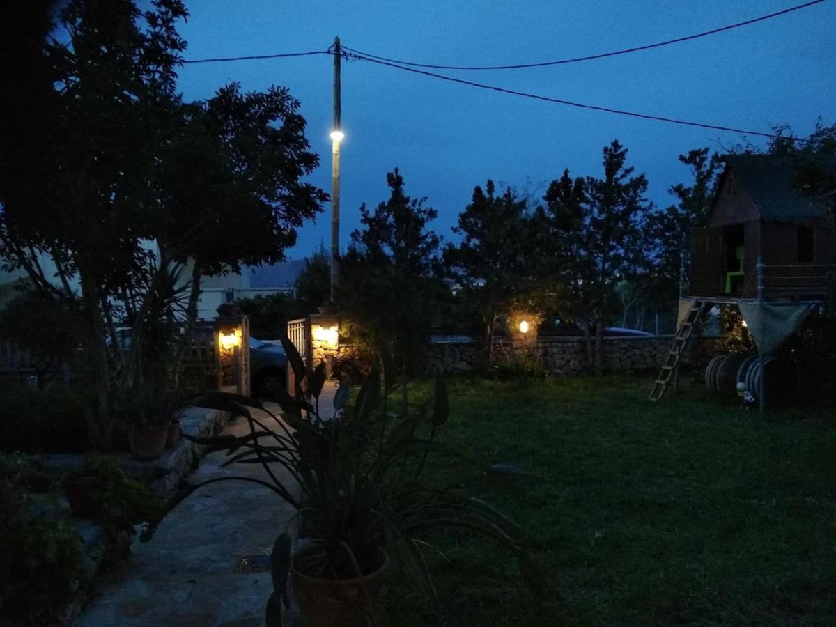 Diamant'S Place With Treehouse Garden Kounoupidhianá Екстериор снимка